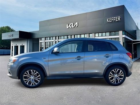 Used 2016 Mitsubishi Outlander Sport ES image 5