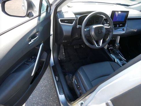 Certified 2025 Toyota Corolla Cross XLE AWD/4WD image 10