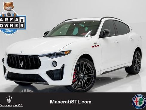 Used 2022 Maserati Levante Trofeo AWD/4WD image 1