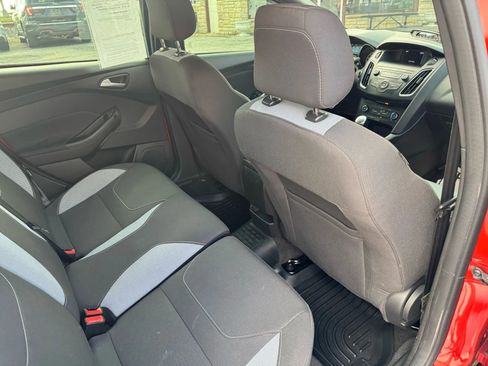 Used 2018 Ford Focus ST image 36