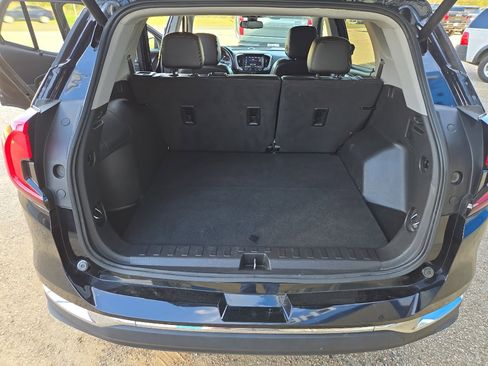 Used 2024 GMC Terrain SLT image 23