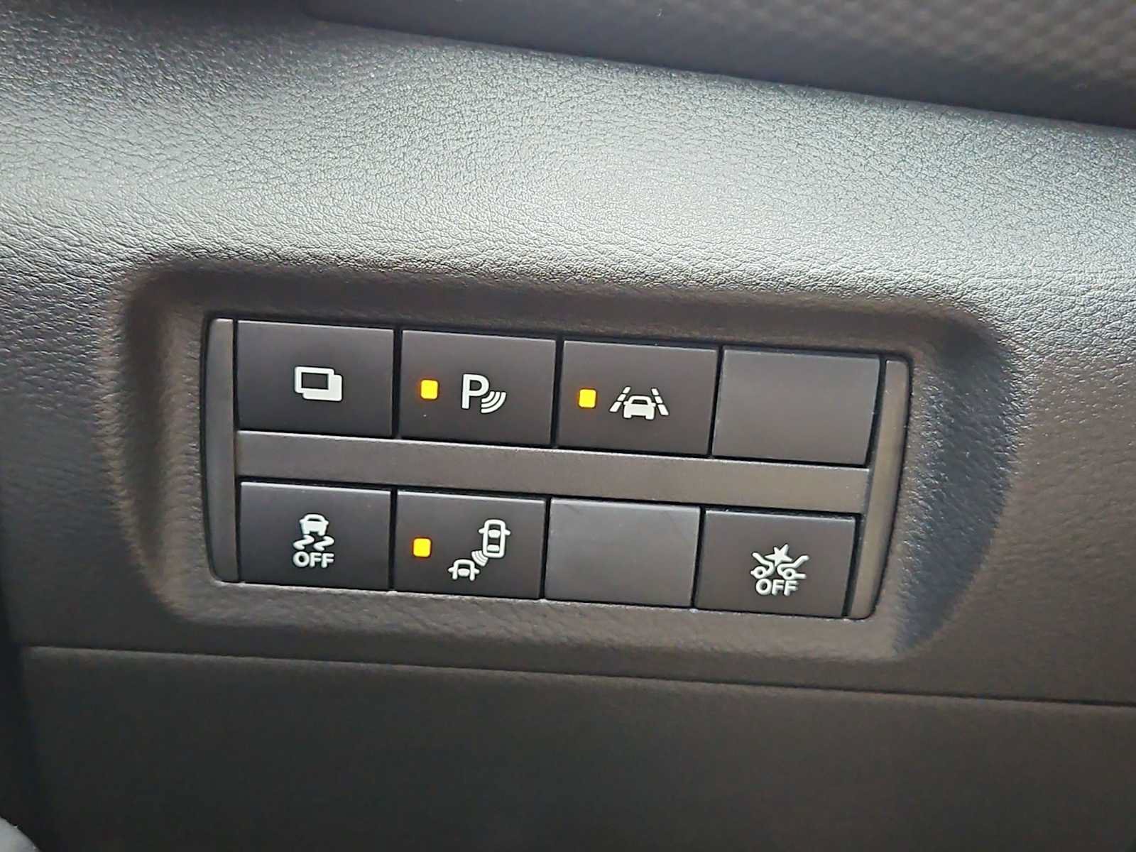 Used 2025 Nissan Kicks Play S FWD image 26