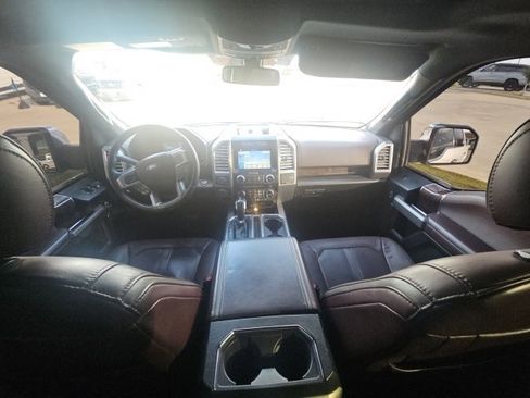 Used 2016 Ford F150 Platinum w/ Equipment Group 701A Luxury image 13