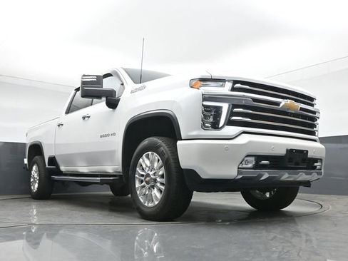 Used 2021 Chevrolet Silverado 2500 High Country w/ Z71 Off-Road Package AWD/4WD image 11