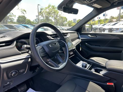 New 2026 Jeep Grand Cherokee L Laredo RWD image 15