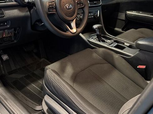 Used 2016 Kia Optima LX image 5