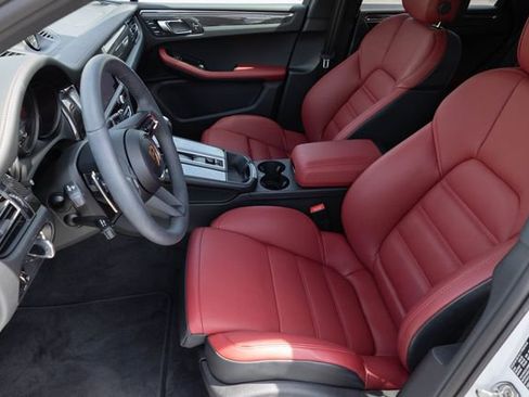 Used 2025 Porsche Macan S AWD/4WD image 15