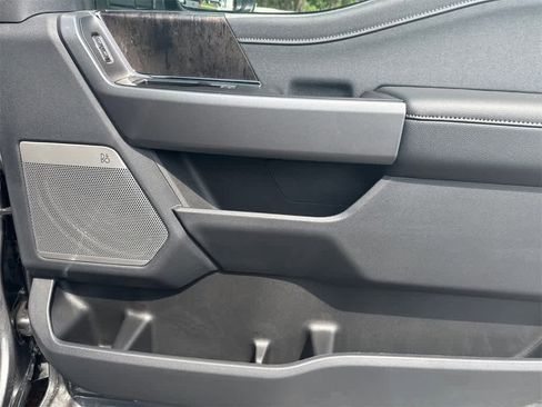 New 2025 Ford F350 Lariat w/ Lariat Ultimate Package image 13