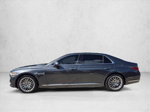 Used 2022 Genesis G90 3.3T Premium RWD image 5