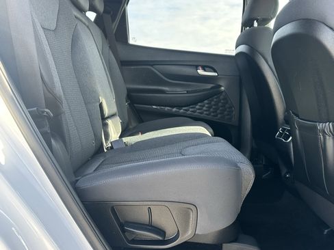 Used 2023 Hyundai Santa Fe SE FWD image 15