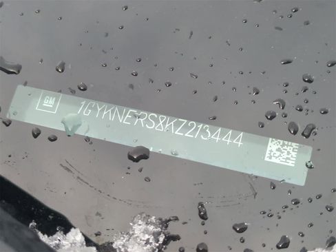 Used 2019 Cadillac XT5 Premium Luxury image 36