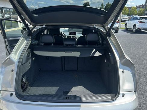 Used 2017 Audi Q3 2.0T Premium Plus w/ Premium Plus Package FWD image 13