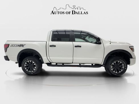 Used 2021 Nissan Titan PRO-4X AWD/4WD image 10