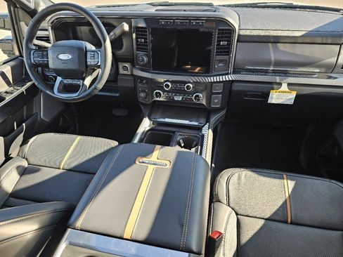 Used 2024 Ford F250 Platinum w/ Tremor Off-Road Package AWD/4WD image 25