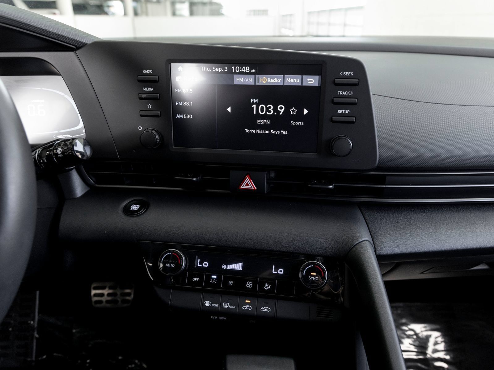 Used 2025 Hyundai Elantra Sport FWD image 16
