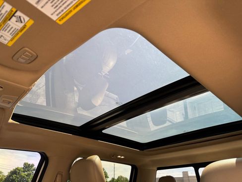 Used 2017 Ford F150 Lariat w/ Equipment Group 502A Luxury image 22