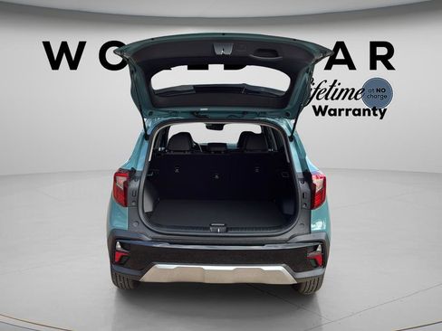 New 2026 Kia Seltos S AWD/4WD image 18