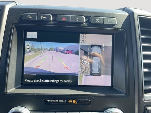 Used 2021 Ford Expedition Max Limited AWD/4WD image 23