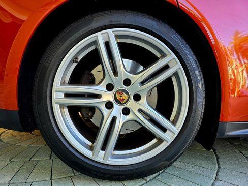 Used 2021 Porsche Panamera 4 image 49