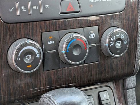 Used 2017 Chevrolet Traverse LT w/ Style and Technology Package image 20