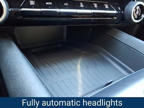 New 2026 Chevrolet Equinox EV LT image 10