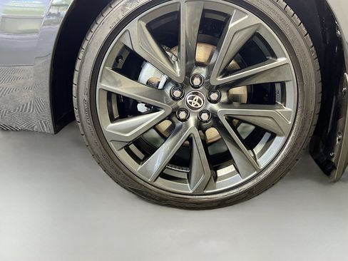 Used 2025 Toyota Corolla SE w/ SE Premium Package FWD image 14