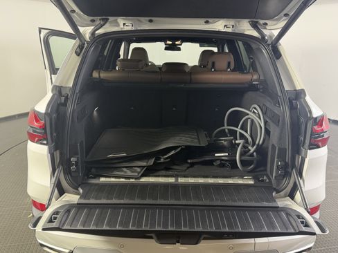 Certified 2025 BMW X5 xDrive50e w/ Premium Package AWD/4WD image 8