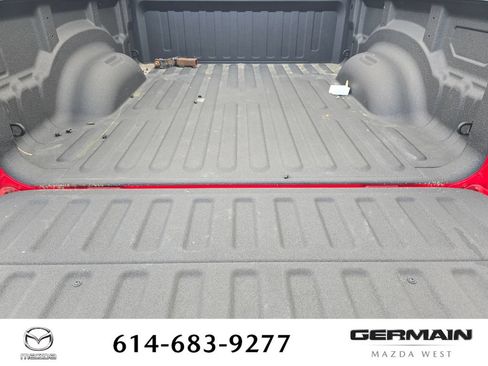 Used 2025 RAM 1500 Big Horn AWD/4WD image 23