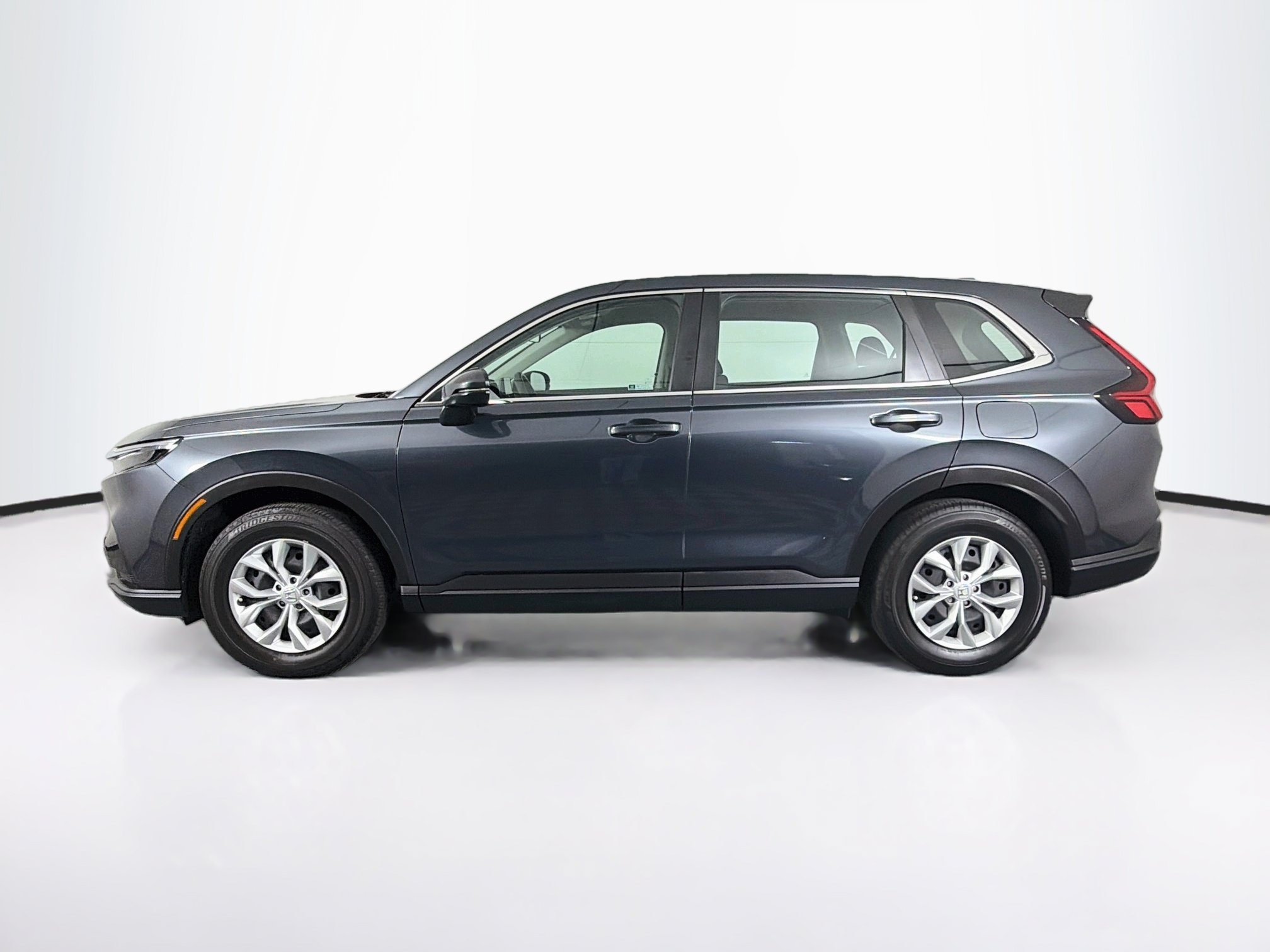 Used 2024 Honda CR-V LX image 4
