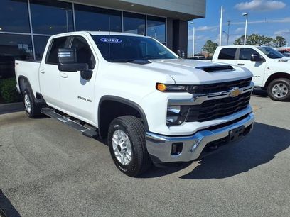 Used 2025 Chevrolet Silverado 2500 LT w/ Convenience Package