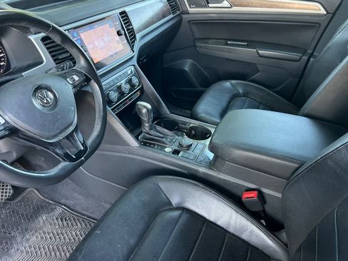 Used 2018 Volkswagen Atlas SEL Premium AWD/4WD image 14