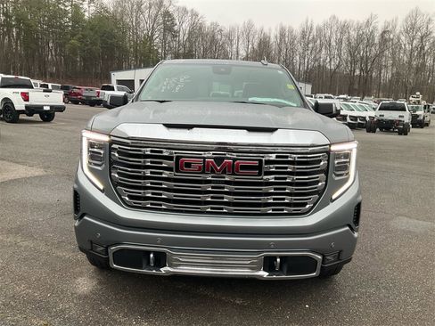 Used 2025 GMC Sierra 1500 Denali w/ Denali Reserve Package image 2