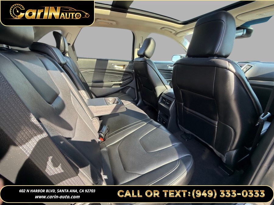 Used 2020 Ford Edge Titanium FWD image 17