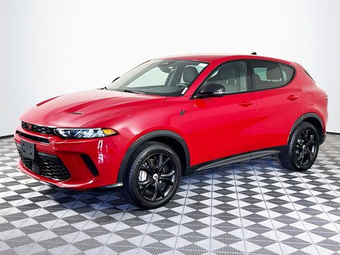 Used 2024 Dodge Hornet R/T w/ R/T Blacktop Package image 4