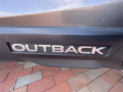 Used 2023 Subaru Outback Limited XT image 19