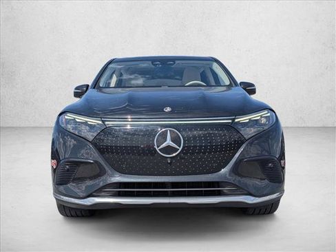 Used 2023 Mercedes-Benz EQS 450+ 4MATIC SUV image 2