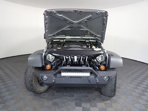 Used 2016 Jeep Wrangler Unlimited Sport AWD/4WD image 35