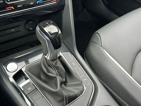 New 2026 Volkswagen Taos SEL AWD/4WD image 20