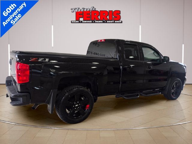 Used 2018 Chevrolet Silverado 1500 LT w/ Redline Edition AWD/4WD image 9