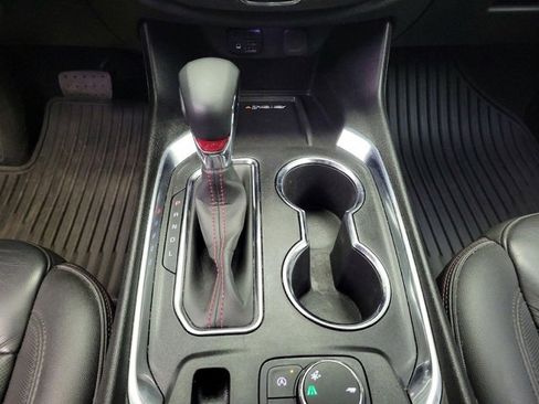 Used 2023 Chevrolet Traverse RS w/ LPO, Floor Liner Package image 5