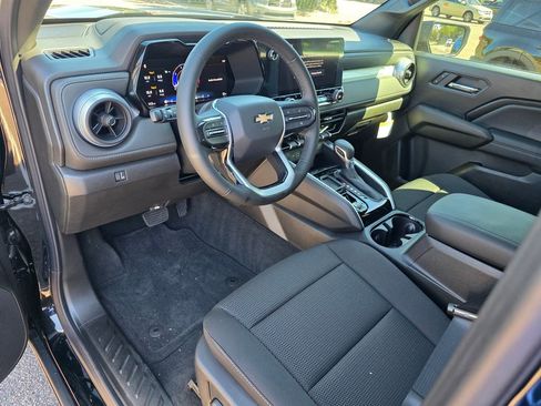 New 2026 Chevrolet Colorado LT image 9