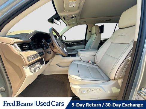 Used 2023 GMC Yukon XL Denali AWD/4WD image 24