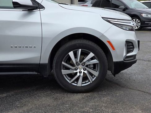 Used 2022 Chevrolet Equinox LT image 9