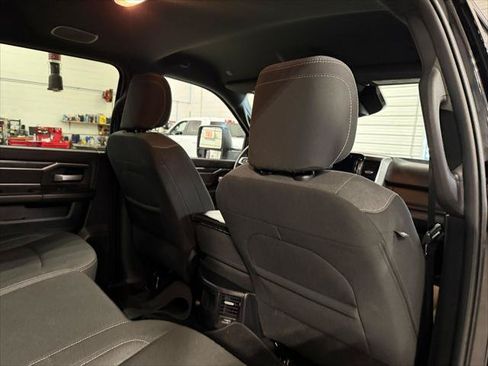 Certified 2024 RAM 2500 Big Horn w/ Night Edition AWD/4WD image 15