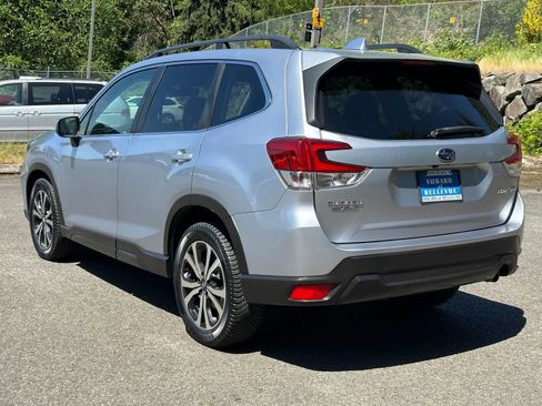 Used 2020 Subaru Forester Limited AWD/4WD image 3