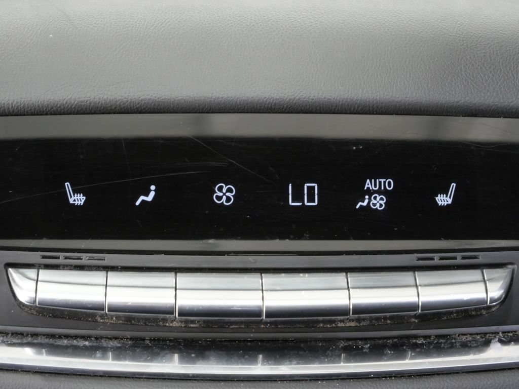 Used 2023 Cadillac Escalade Sport AWD/4WD image 26