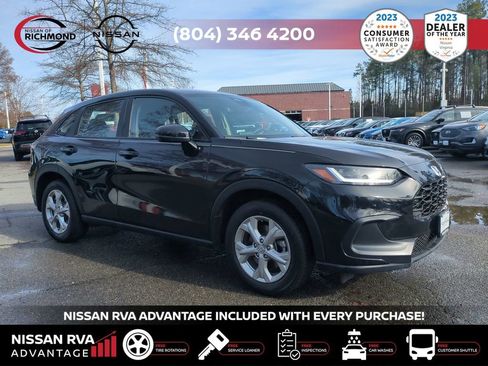 Used 2025 Honda HR-V LX image 3