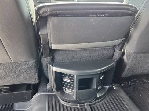 Used 2022 RAM 3500 Big Horn AWD/4WD image 14