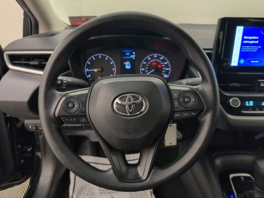 Used 2024 Toyota Corolla LE FWD image 34