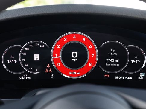 Used 2025 Porsche 911 Carrera RWD image 63